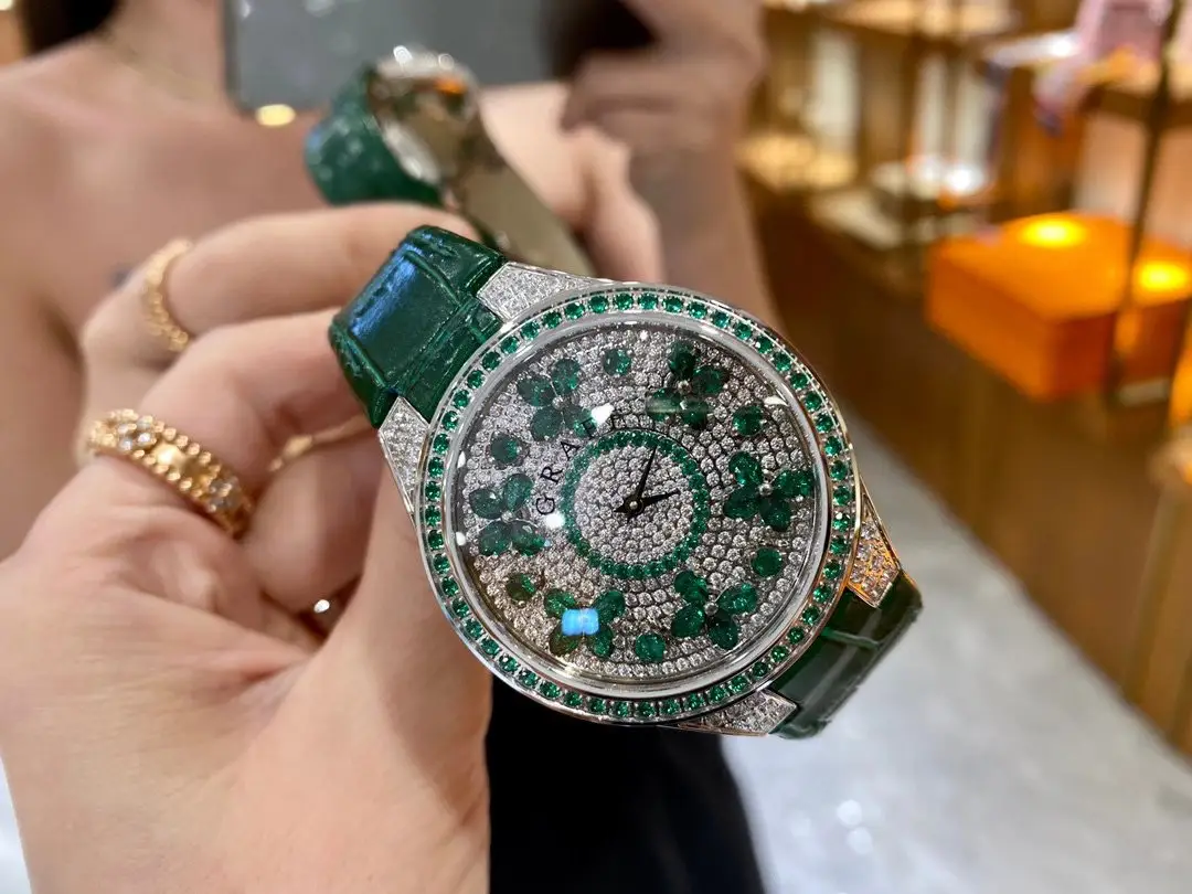 Van Cleef Arpels Mechanical Watch [3 styles] 3